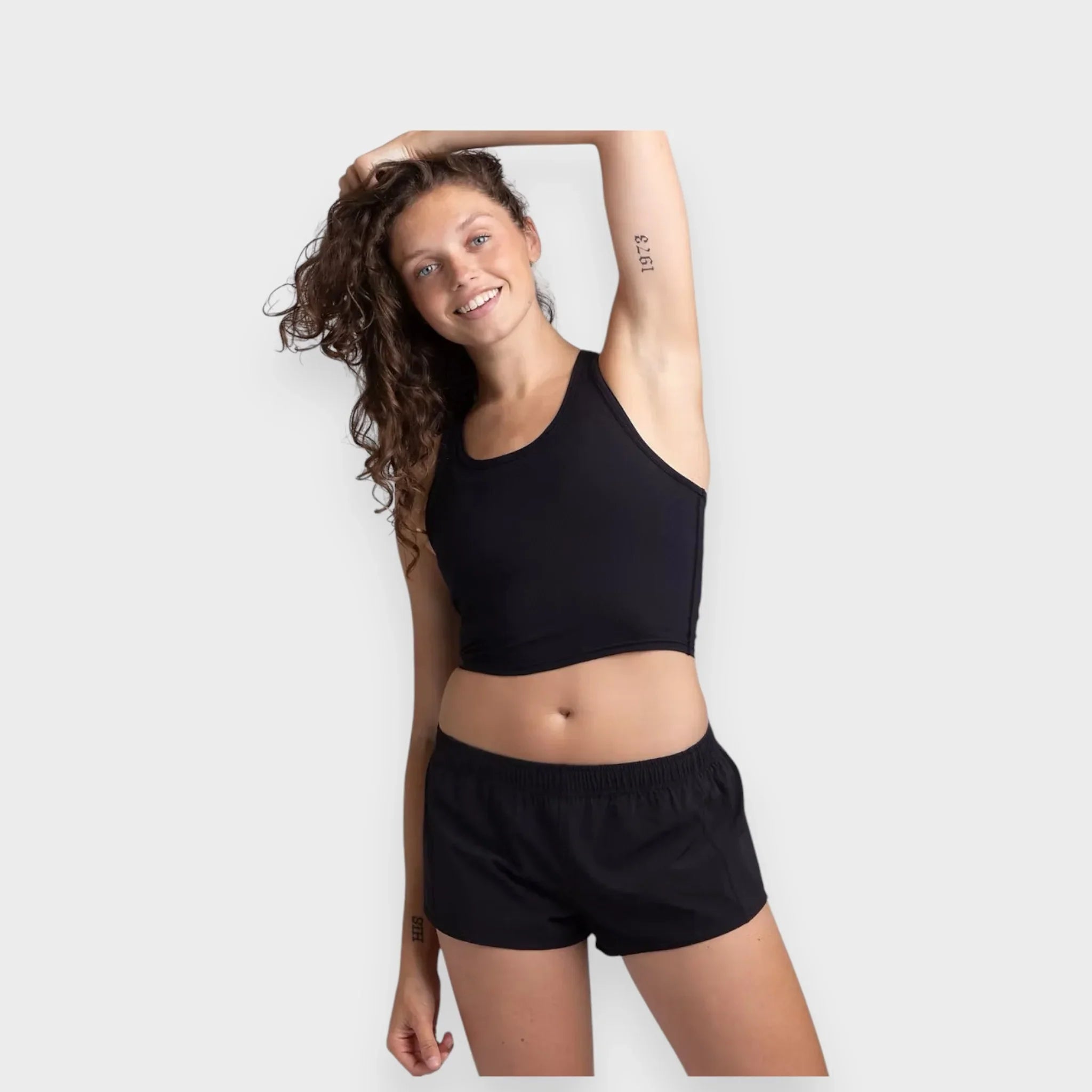 מכנסי BENNIE BLACK - Tali Sport-1/4