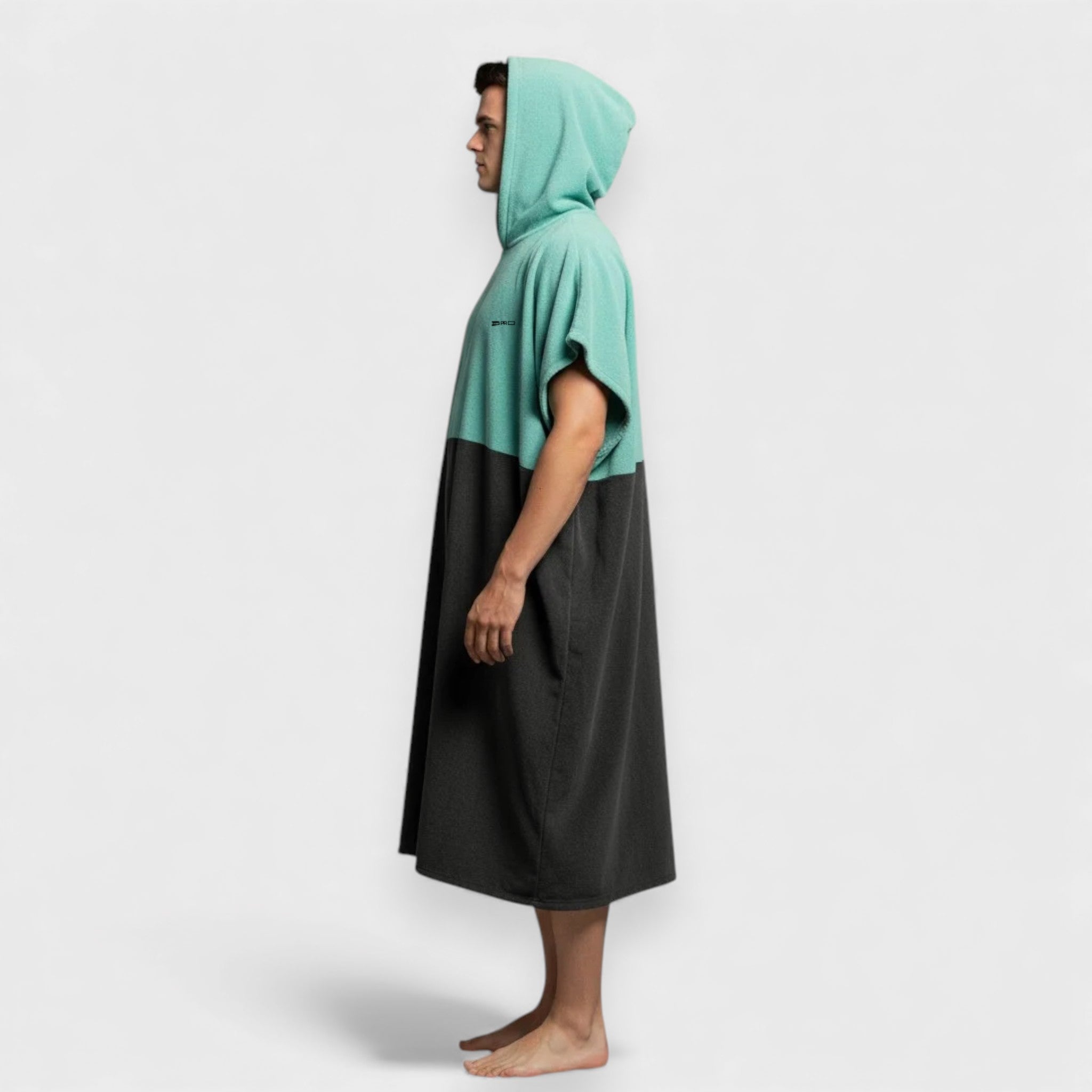 SHARK PRO מגבת פונצ'ו-3/3 